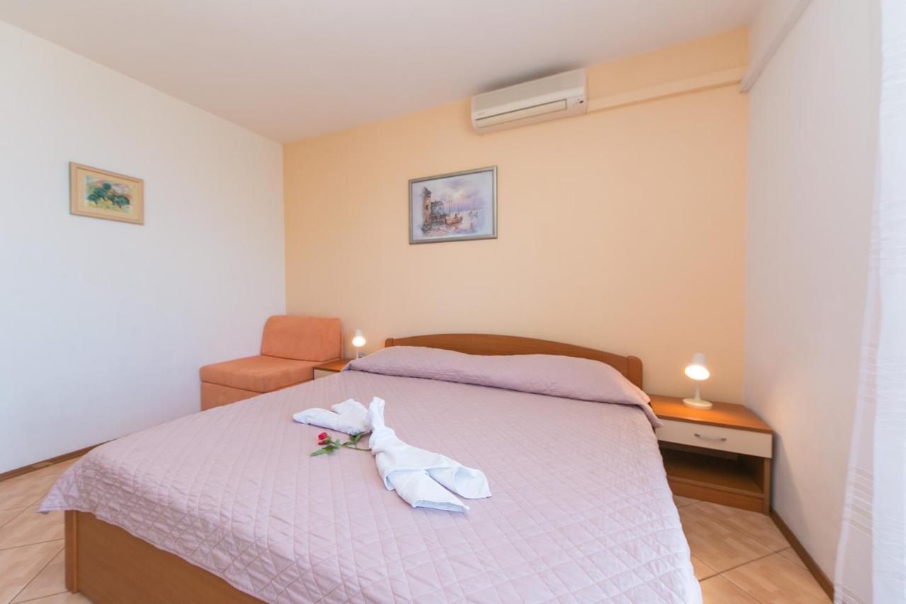 Apartments Sekulić Brela Zewnętrze zdjęcie