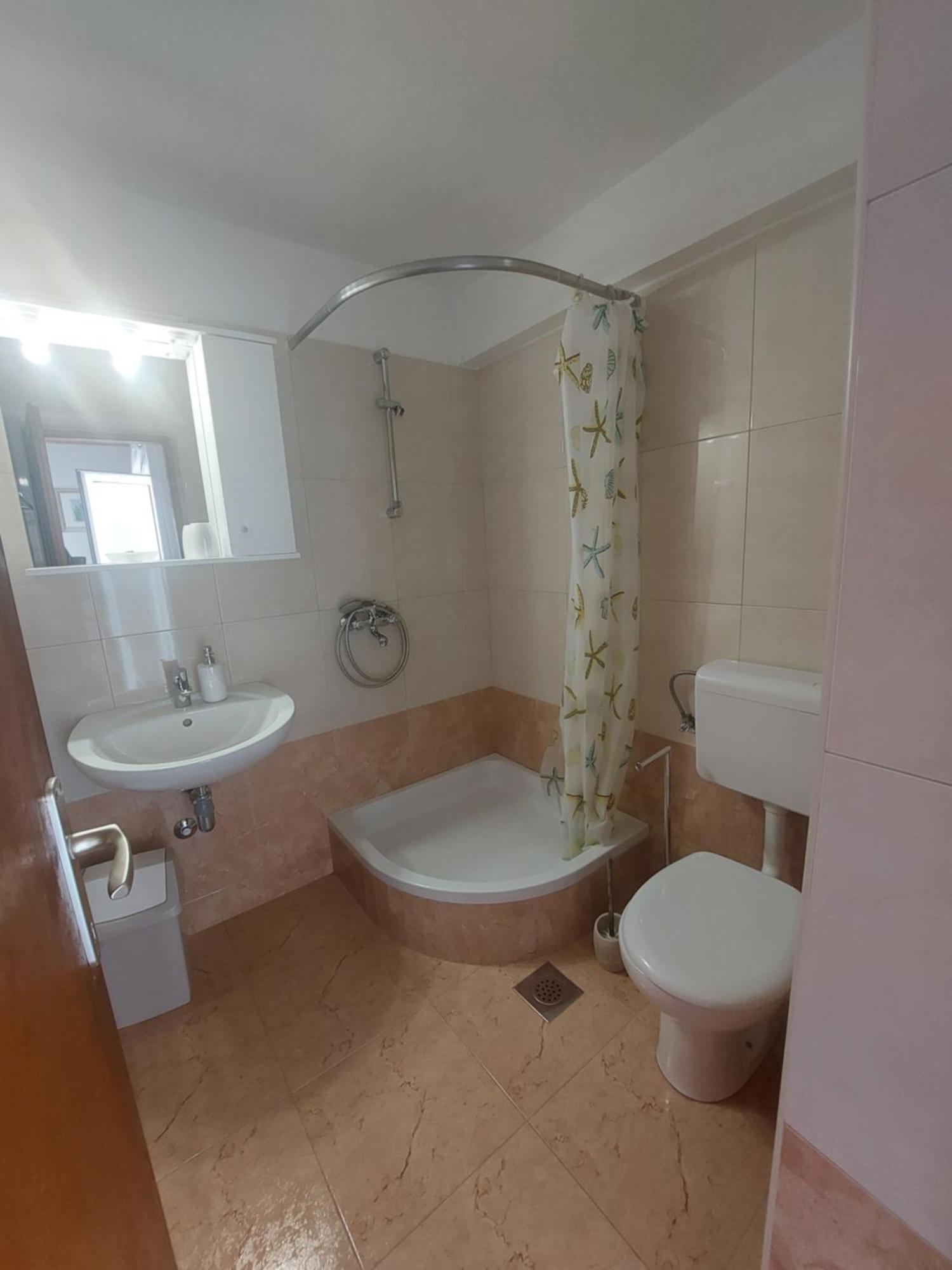 Apartments Sekulić Brela Zewnętrze zdjęcie